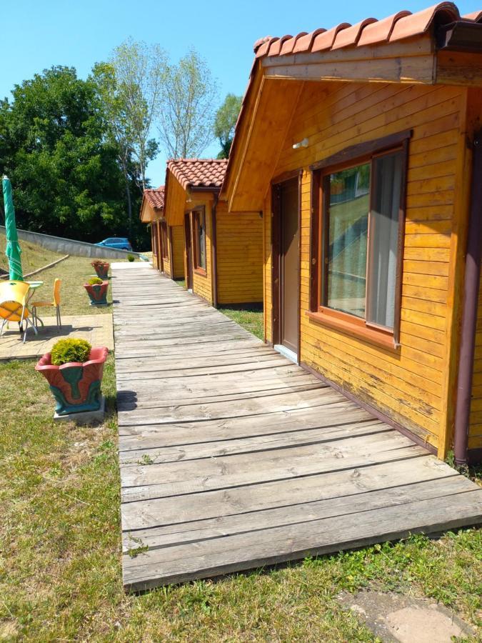 Вилно Селище Мировец Maluk Izvor  エクステリア 写真