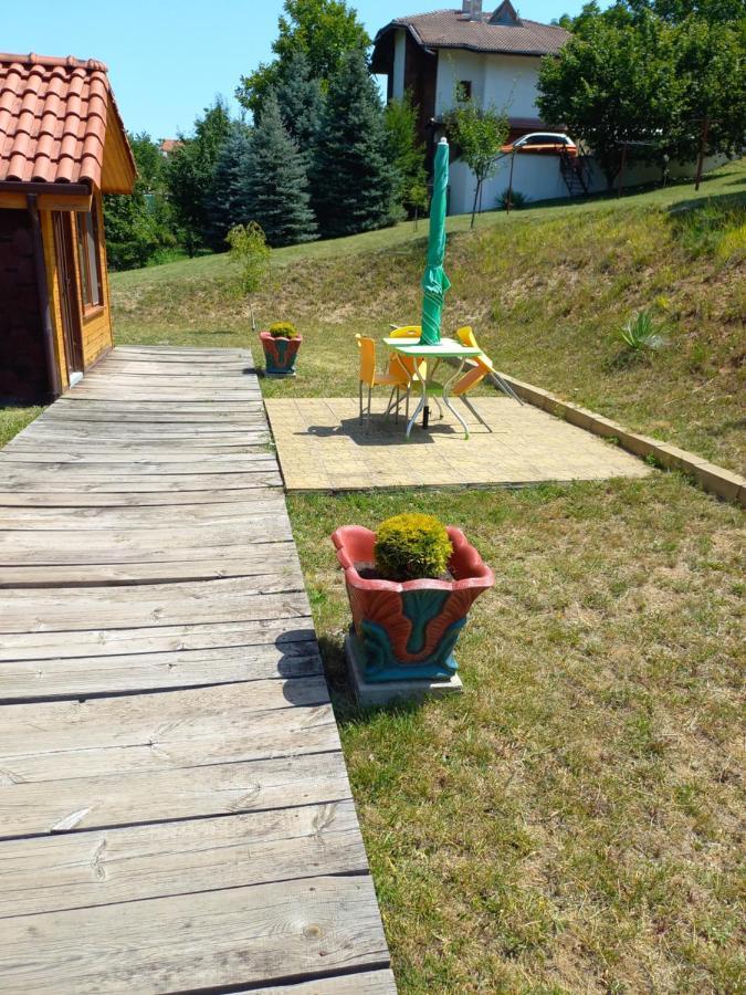 Вилно Селище Мировец Maluk Izvor  エクステリア 写真